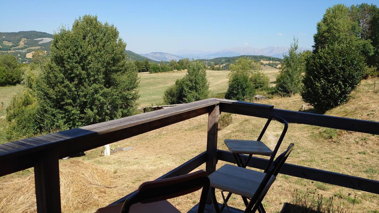 Les Chatcureuils Montclar  Extérieur photo